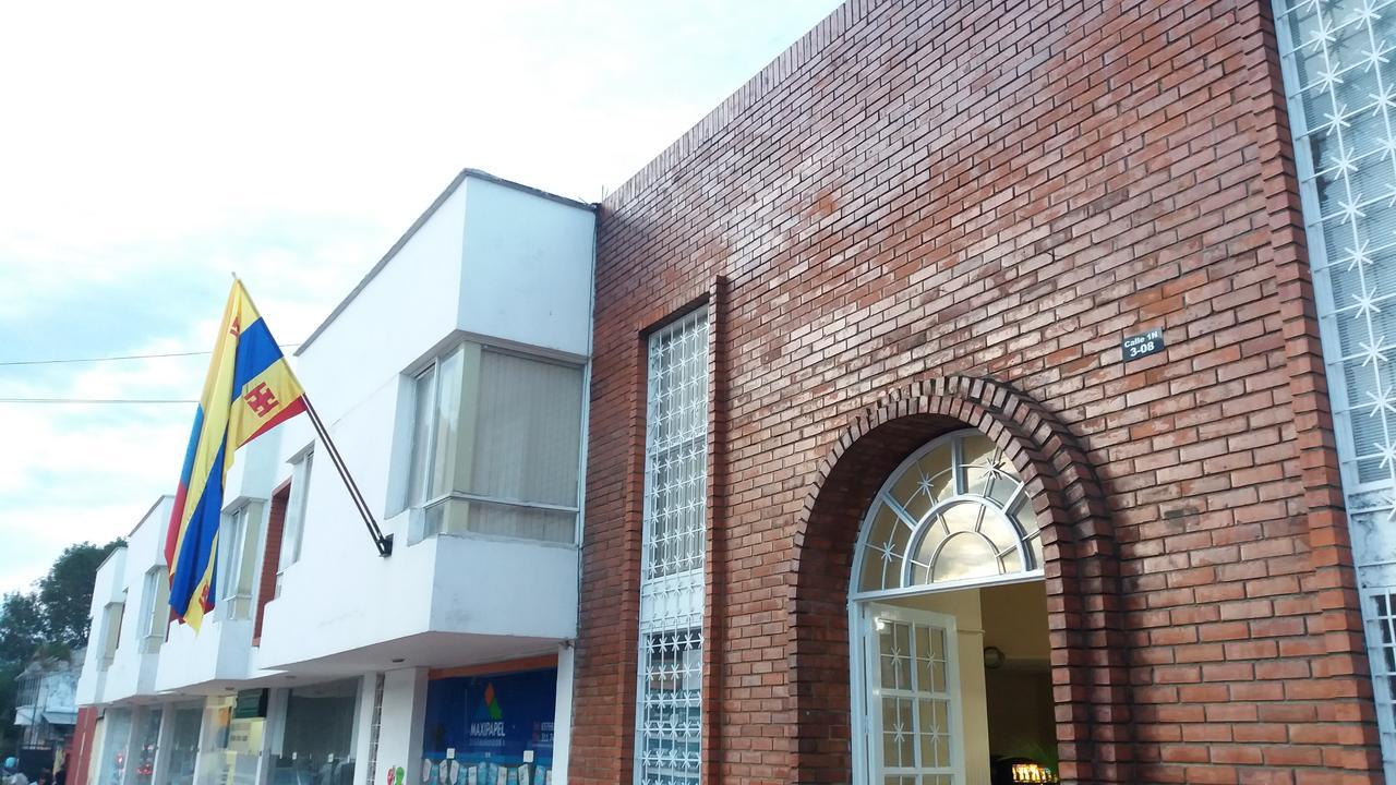 Sausalito Hostel Попаян Экстерьер фото