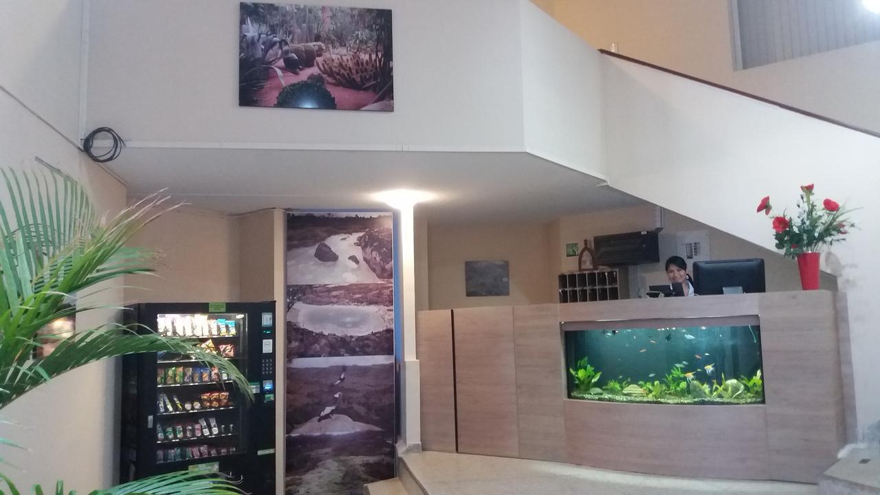 Sausalito Hostel Попаян Экстерьер фото