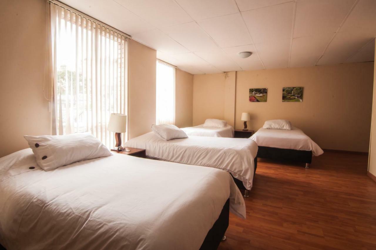 Sausalito Hostel Попаян Экстерьер фото